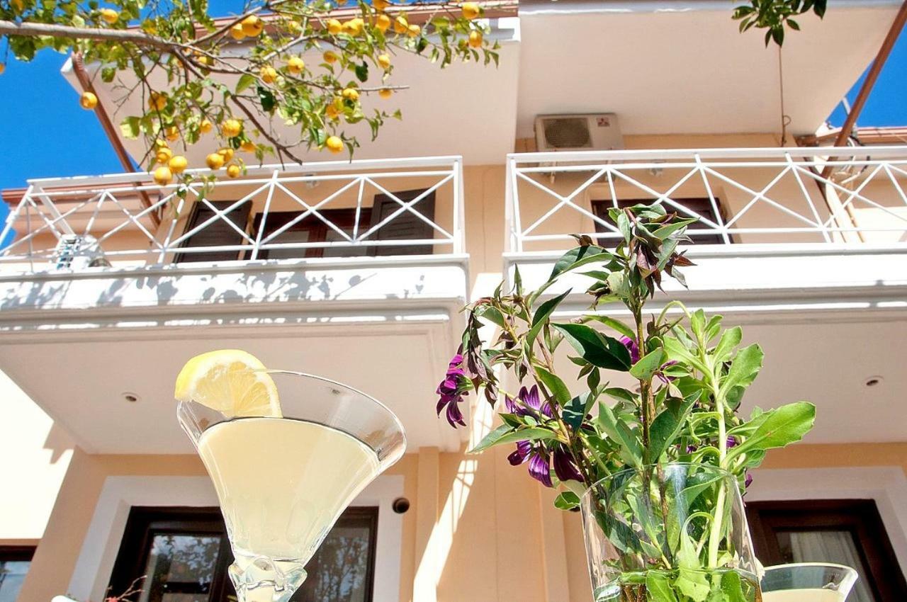 Dorothea'S Villa Platanos  ภายนอก รูปภาพ
